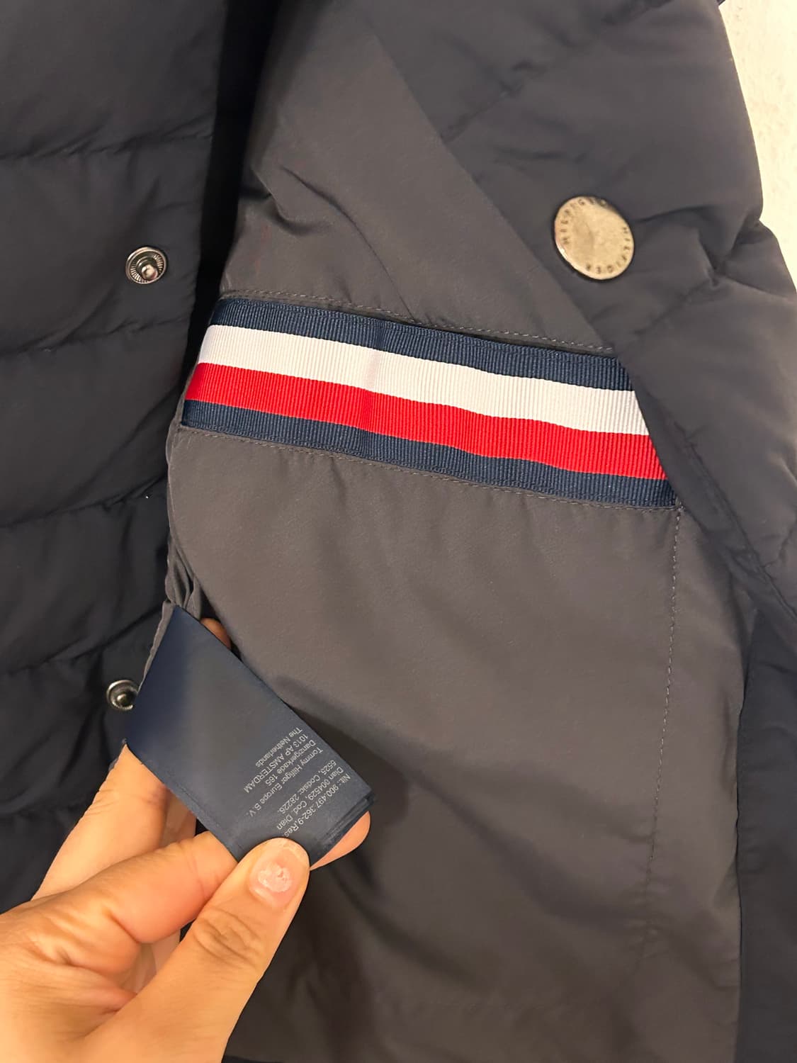타미힐피거 경량 패딩 조끼 네이비 M 상품이미지6