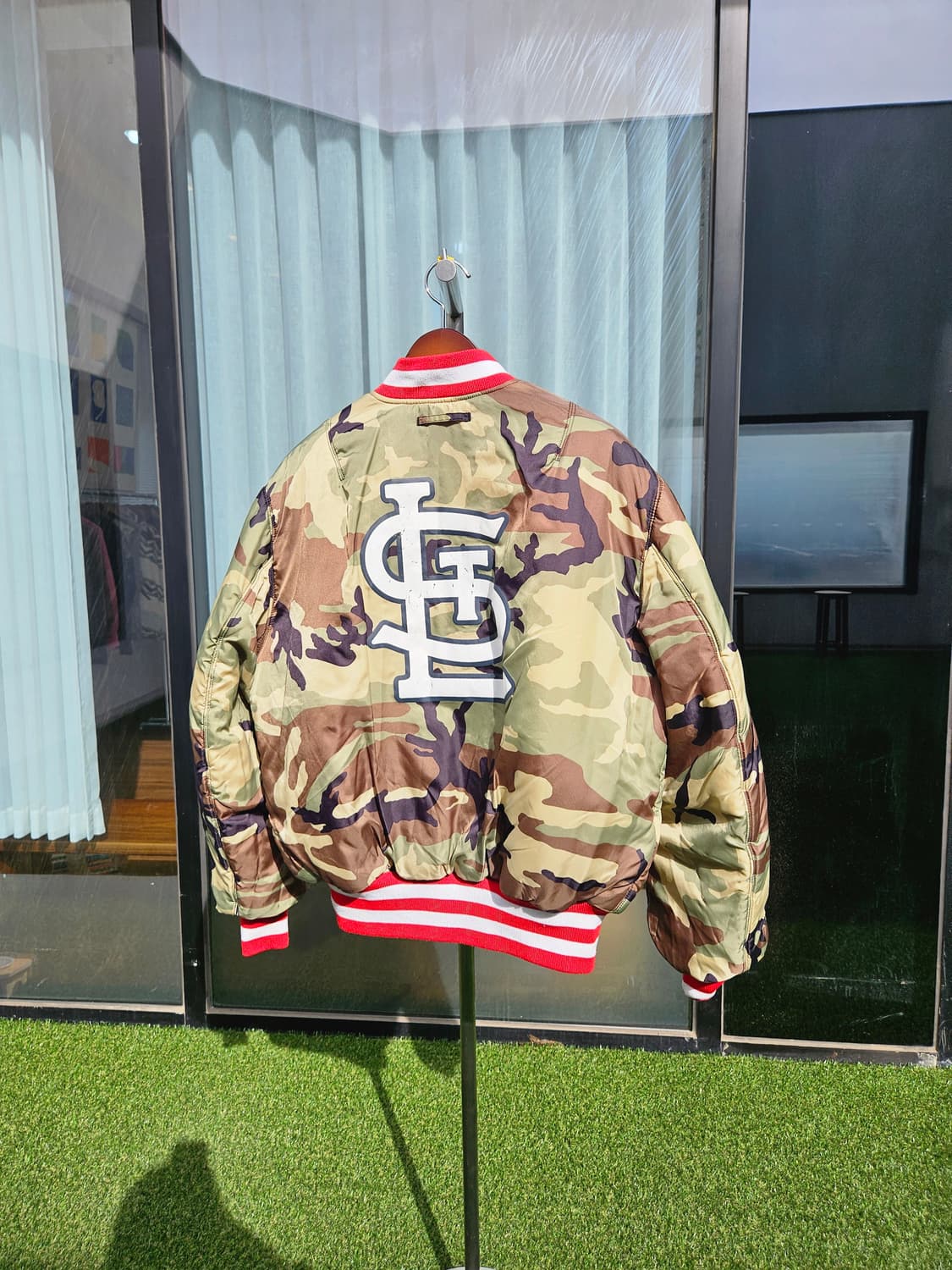 뉴에라 X 알파인더스트리 리버시블 봄버 자켓 상품이미지7