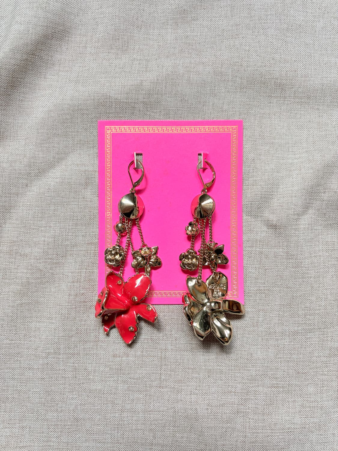 Versace for H&M 콜라보 플라워 드롭 귀걸이 한정판 상품이미지1