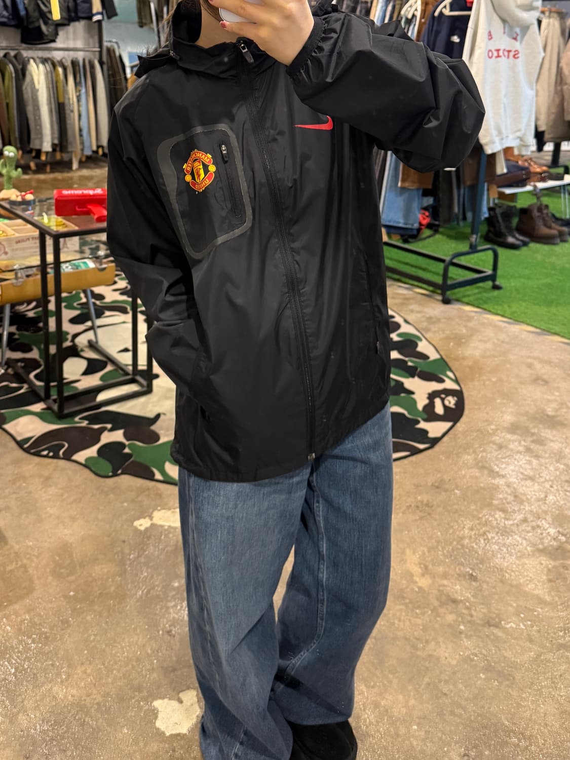 나이키 맨유 바람막이 블랙 상품이미지8