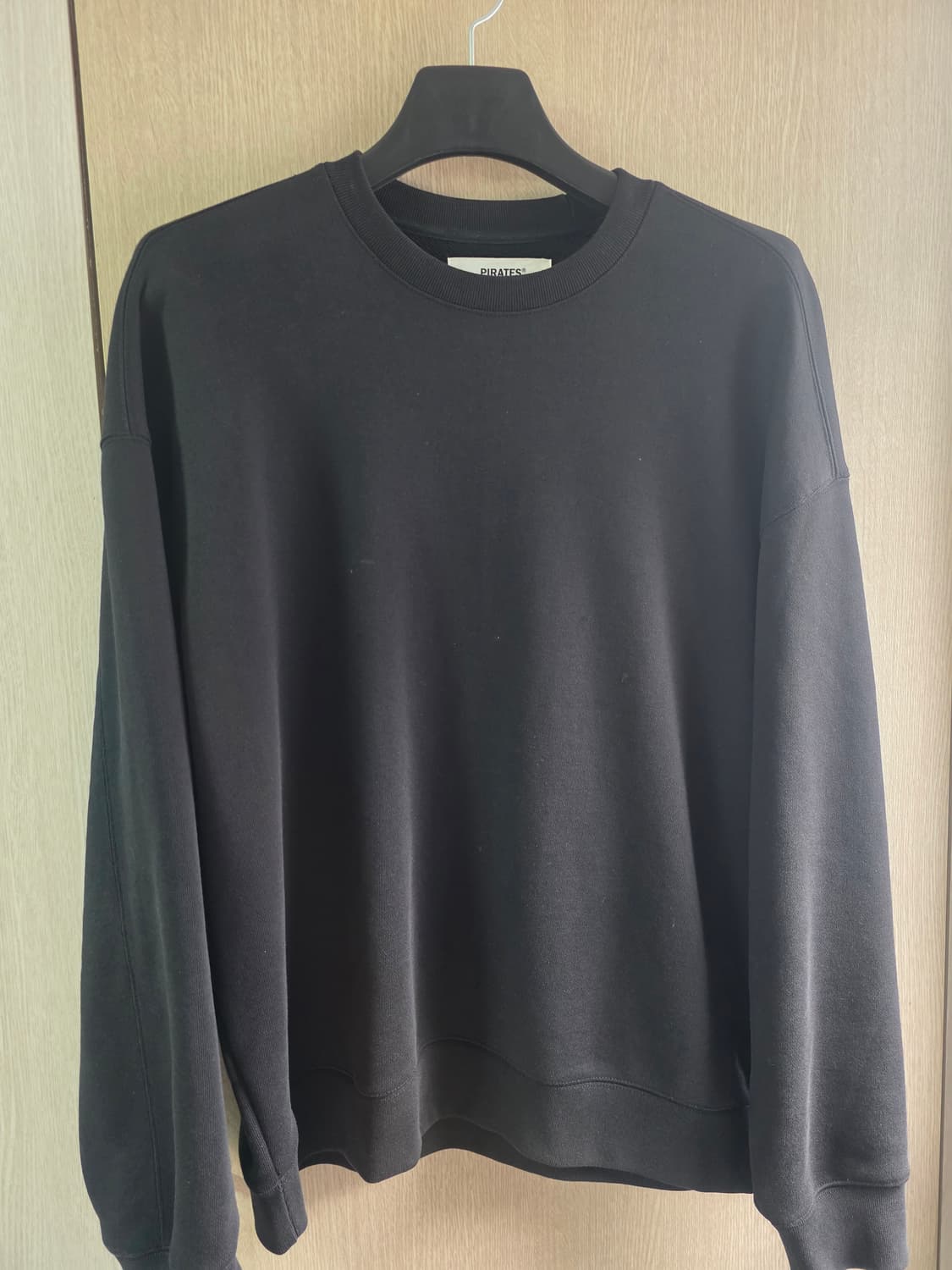 로맨틱파이어리츠 오버핏 맨투맨 블랙 L 상품이미지3