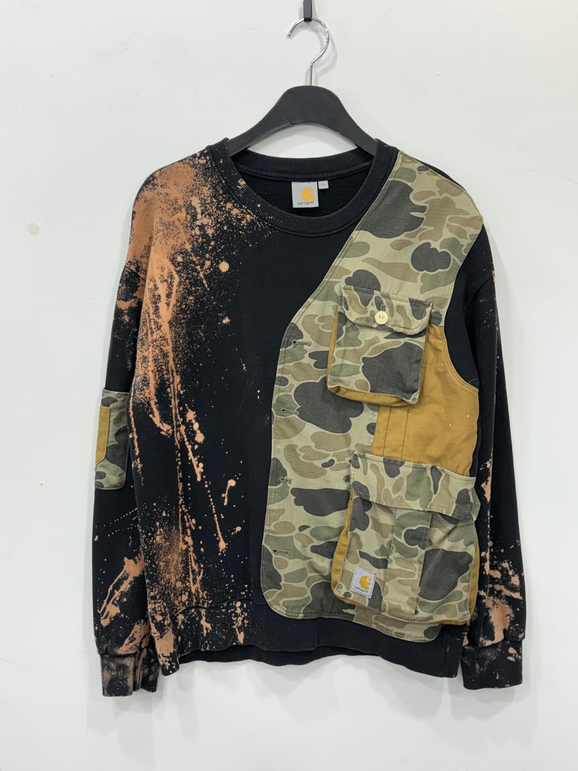 칼하트 타이다잉 맨투맨  상품이미지1