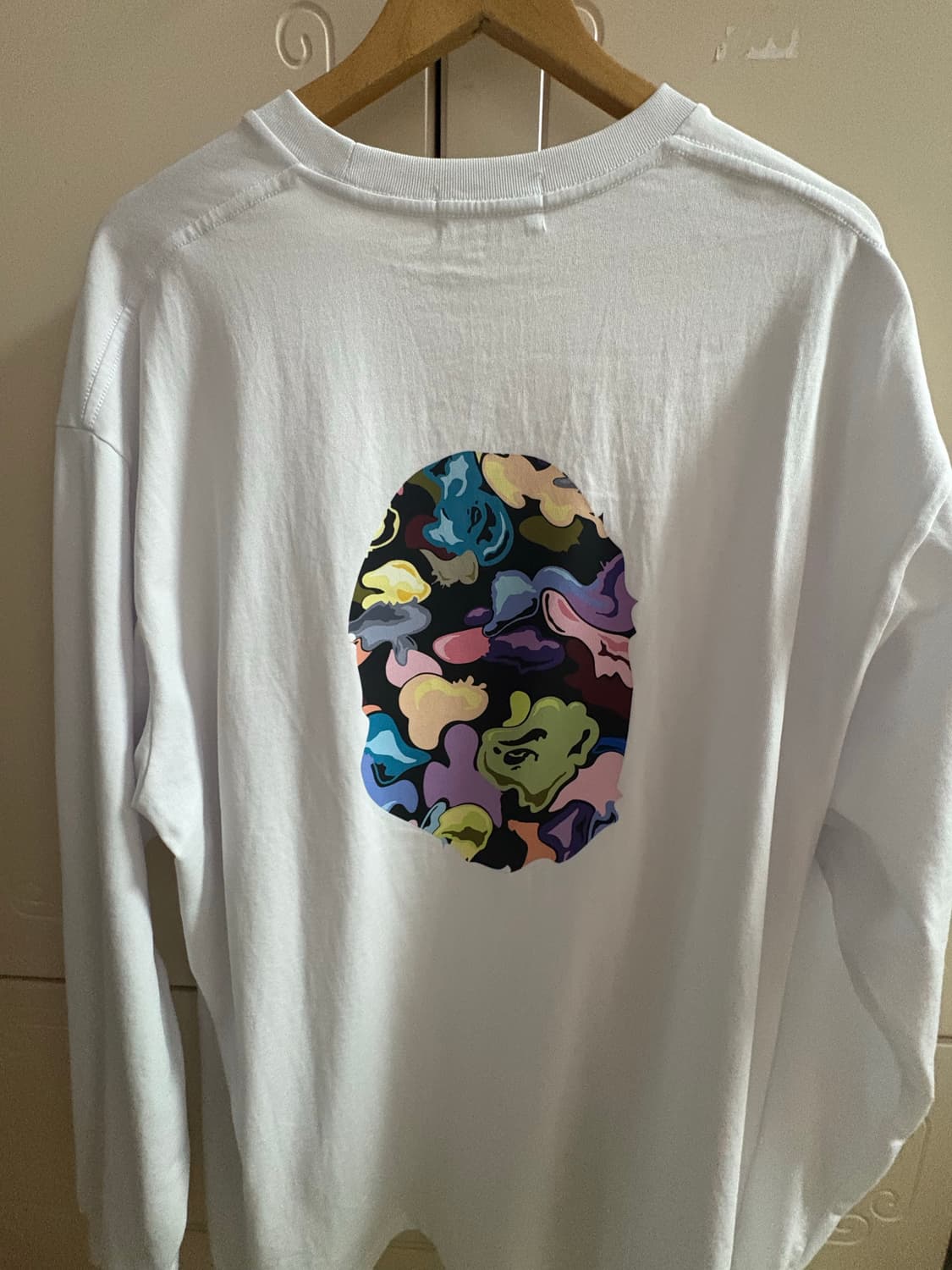 베이프 화이트 롱슬리브 상품이미지2