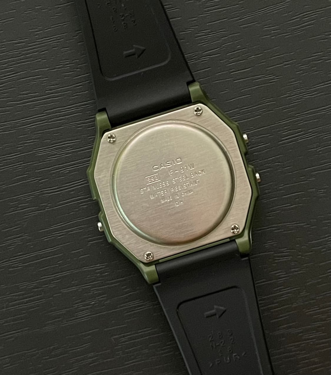 카시오 F-91W-3 카키 그린 빈티지 레트로 디지털 시계 상품이미지3
