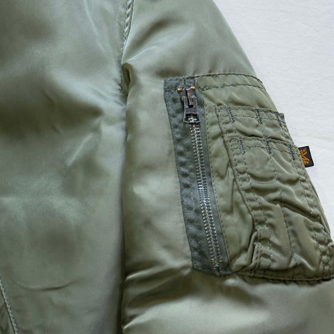 90s 알파인더스트리 MA-1 항공 점퍼 상품이미지3