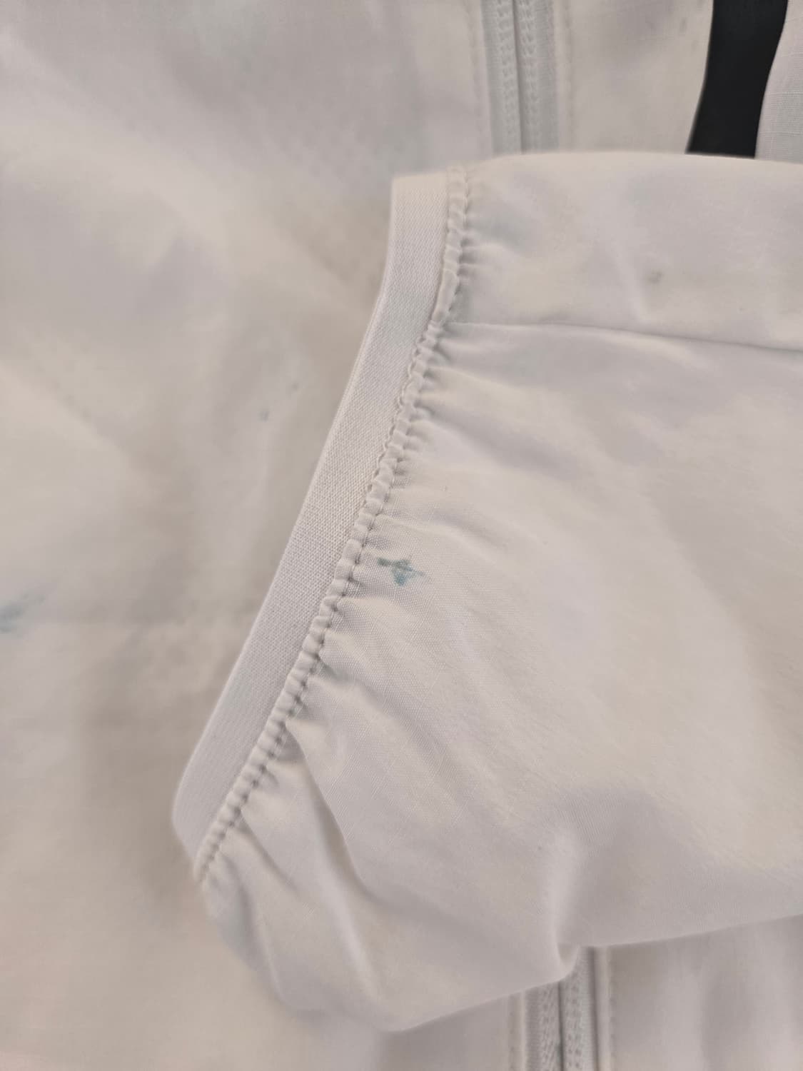 아디다스 흰색 후드 바람막이 xl 상품이미지7