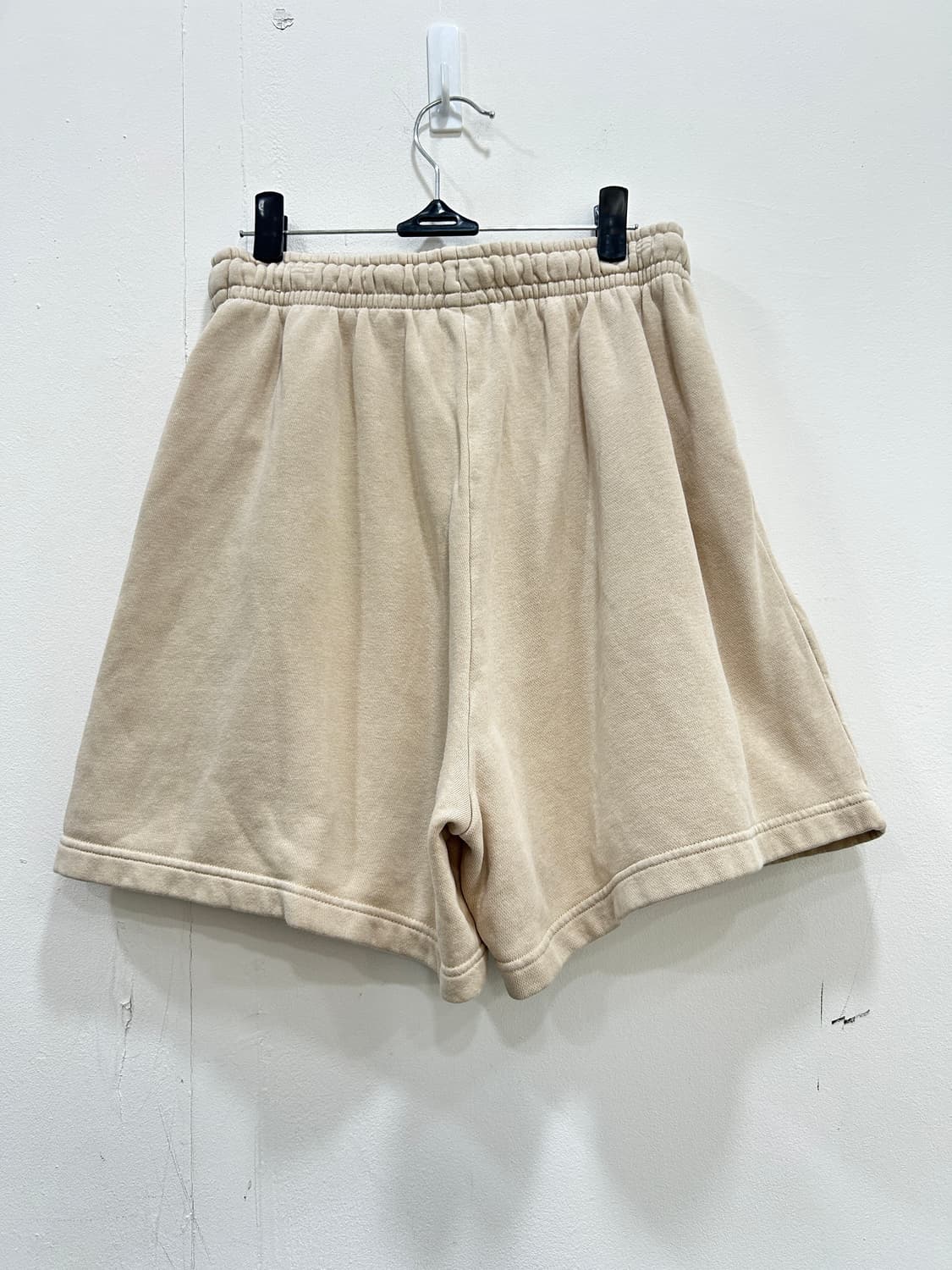 나이키 우먼 스우시 조거 숏팬츠 반바지 베이지 상품이미지4