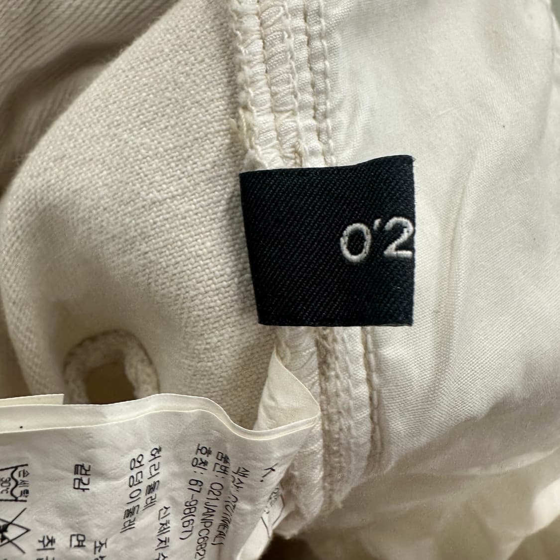 26 한섬 오즈세컨 여자 퍼 디테일 크롭 팬츠 상품이미지4