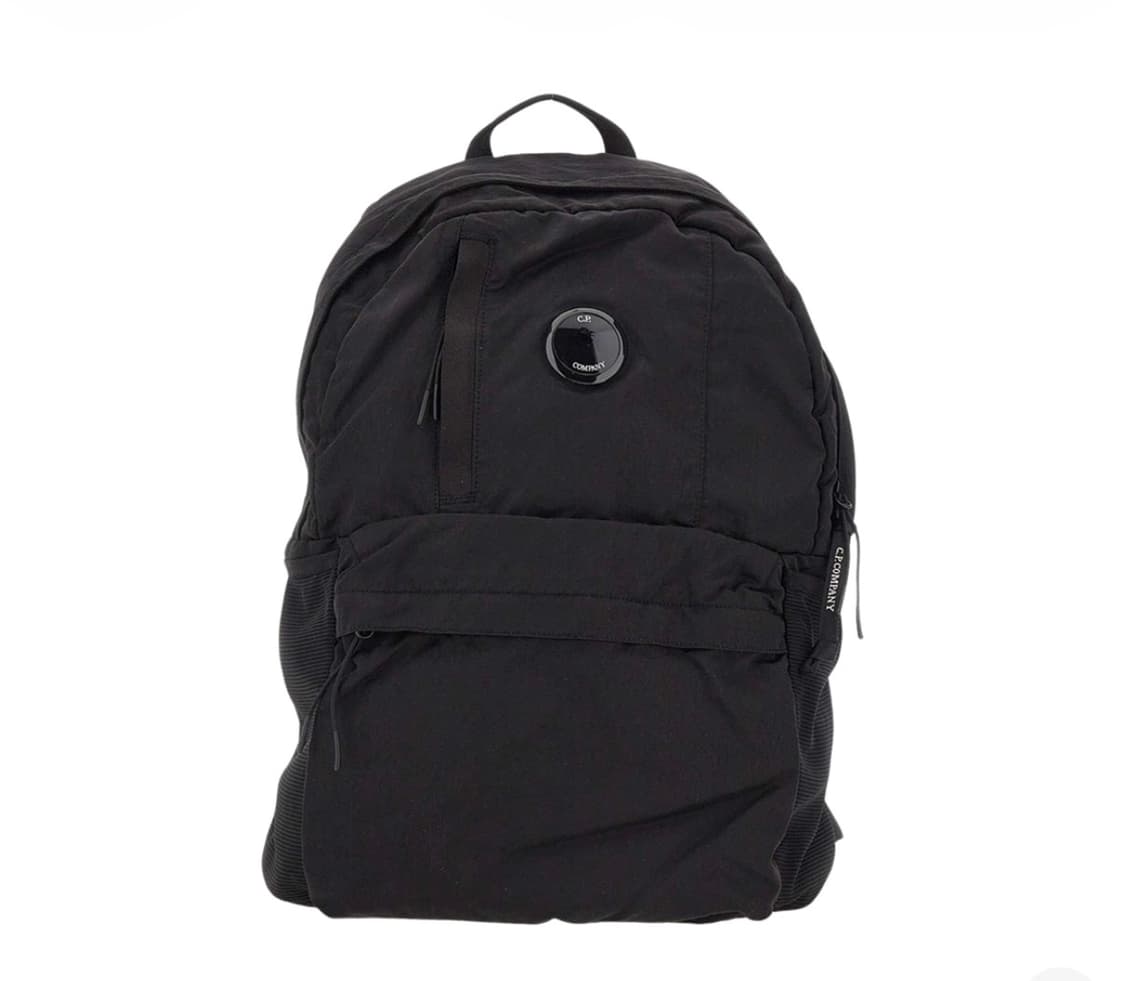 Cp컴퍼니 렌즈 백팩 블랙 상품이미지1