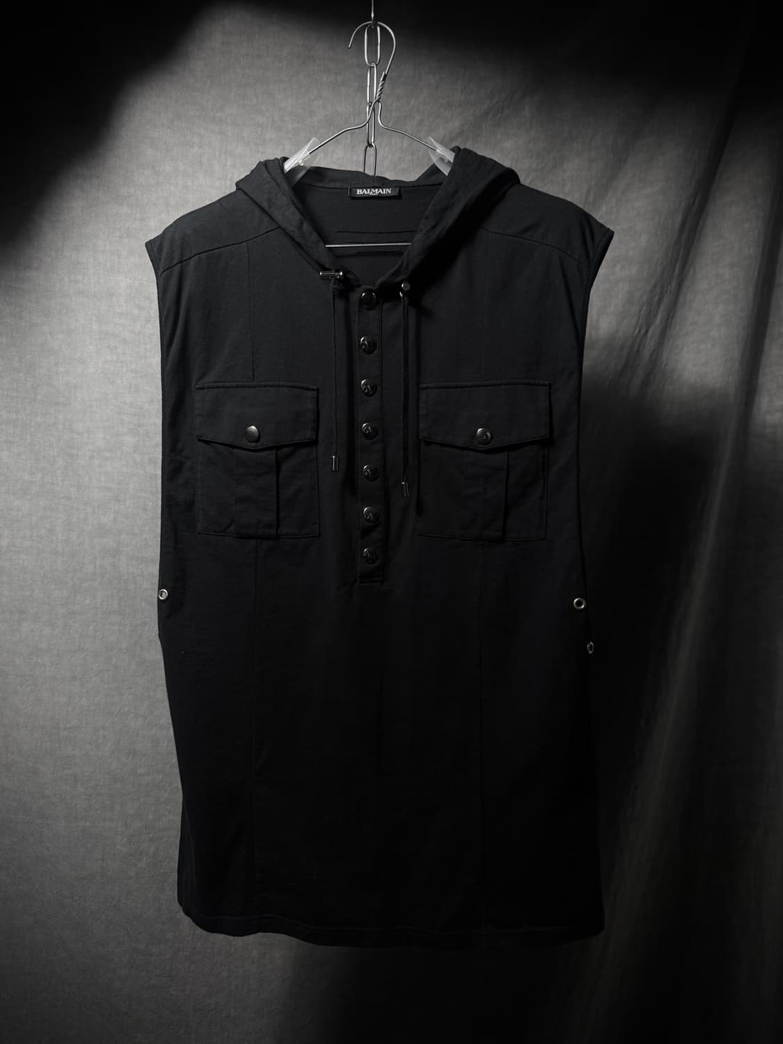 Balmain 17ss Henley Hoodie Sleeveless 상품이미지3