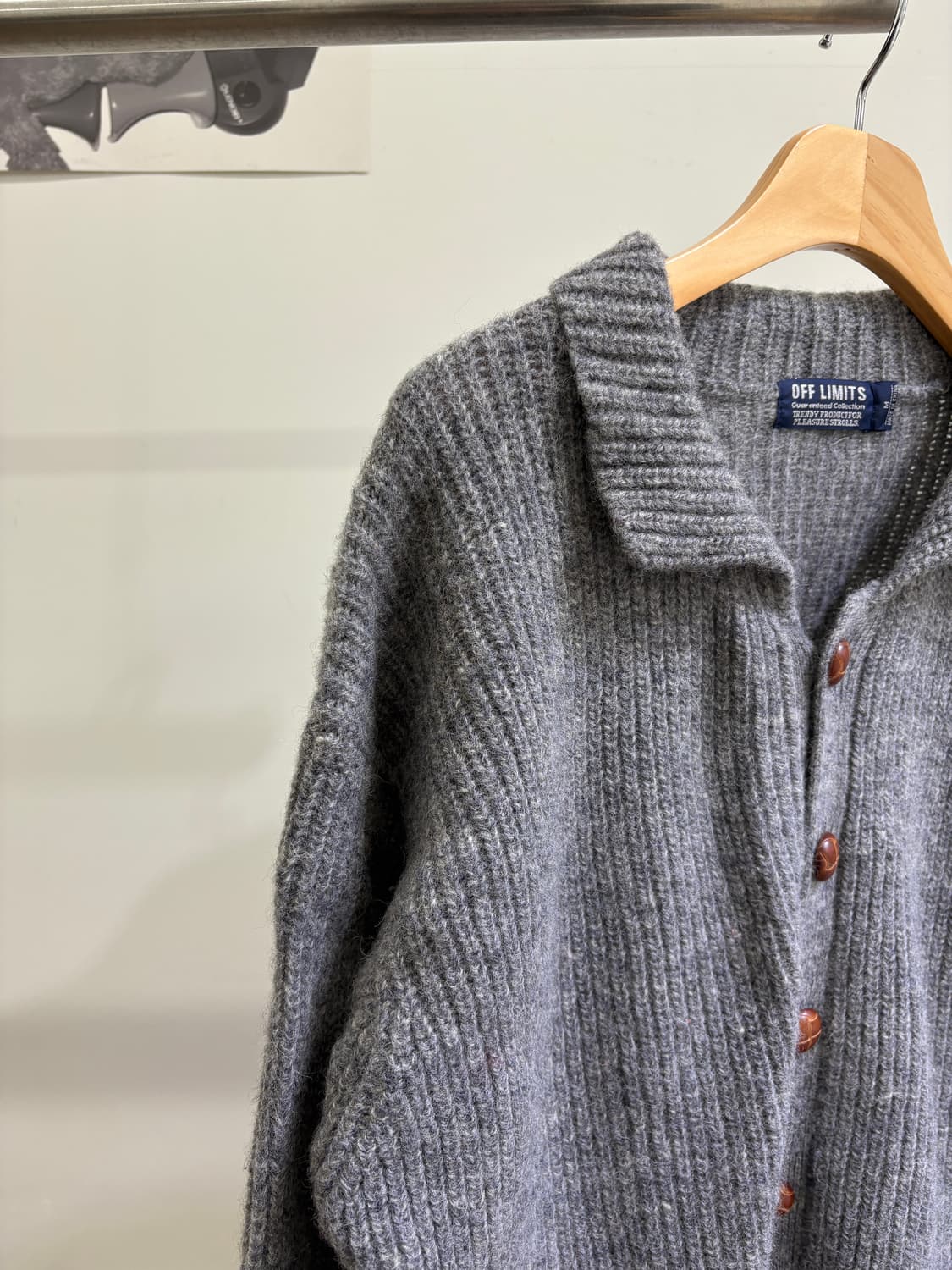 OFF LIMITS 가디건 상품이미지3