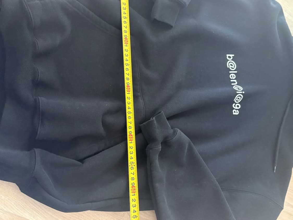 발렌시아가 후드티 상품이미지2