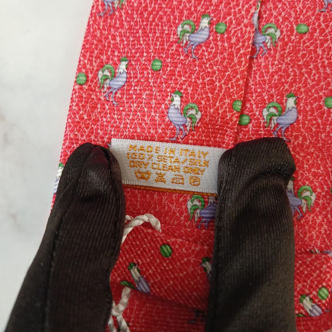 불가리 실크 레드 닭 모티브 넥타이 9.9cm 새상품 A19054
 상품이미지10