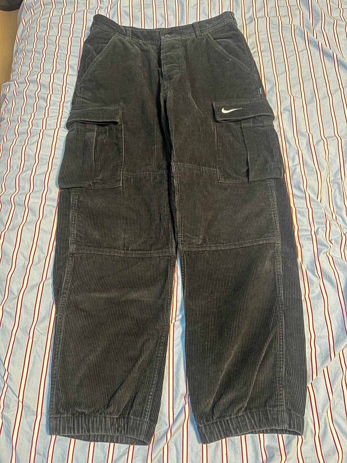 슈프림 나이키 코듀로이 팬츠 상품이미지1