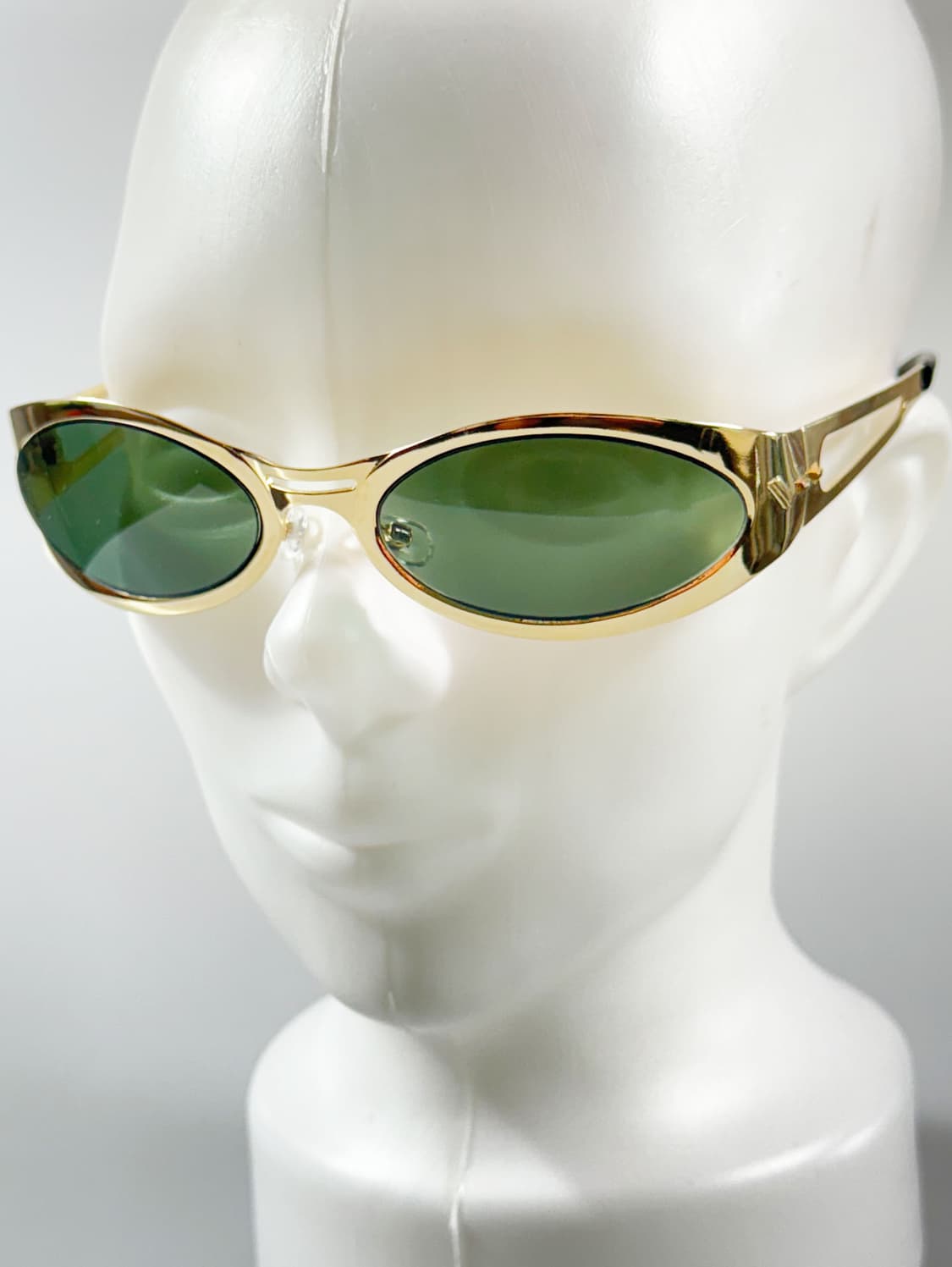 90s VORTEX 골드 메탈 오벌 프레임 빈티지 선글라스 상품이미지8