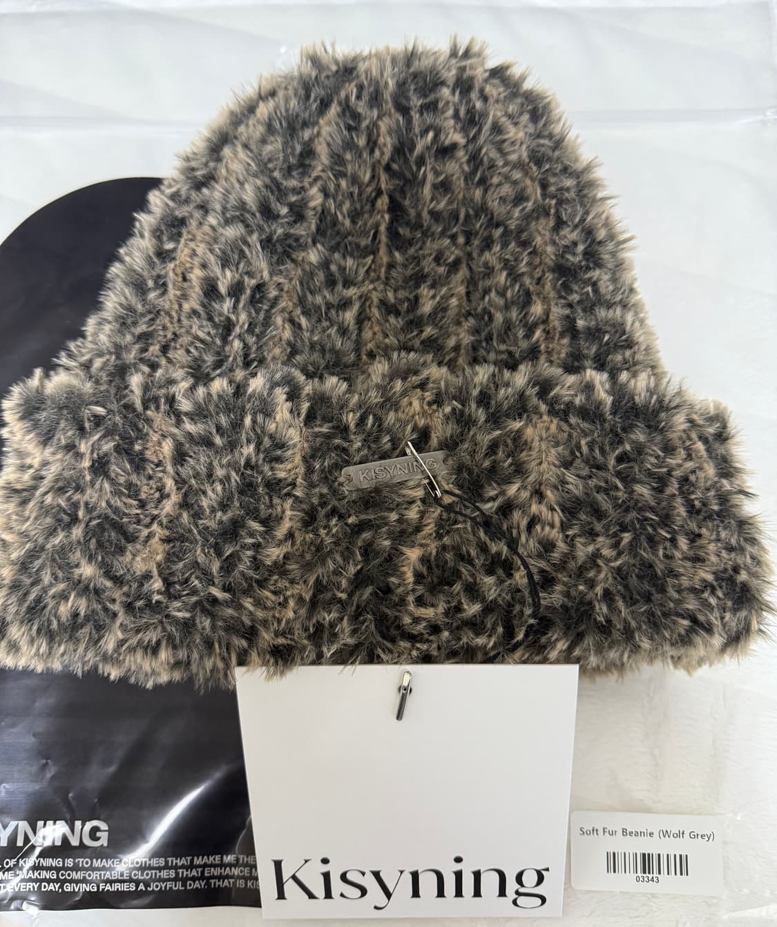 (새상품)키시닝 Soft Fur Beanie 판매 상품이미지2