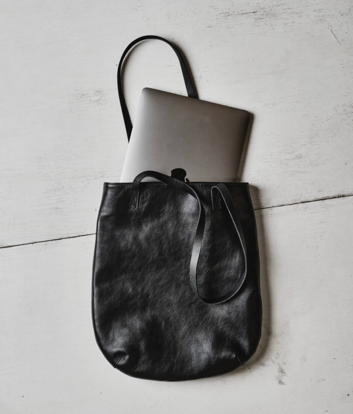 Textured Leather Tote 새상품 상품이미지1