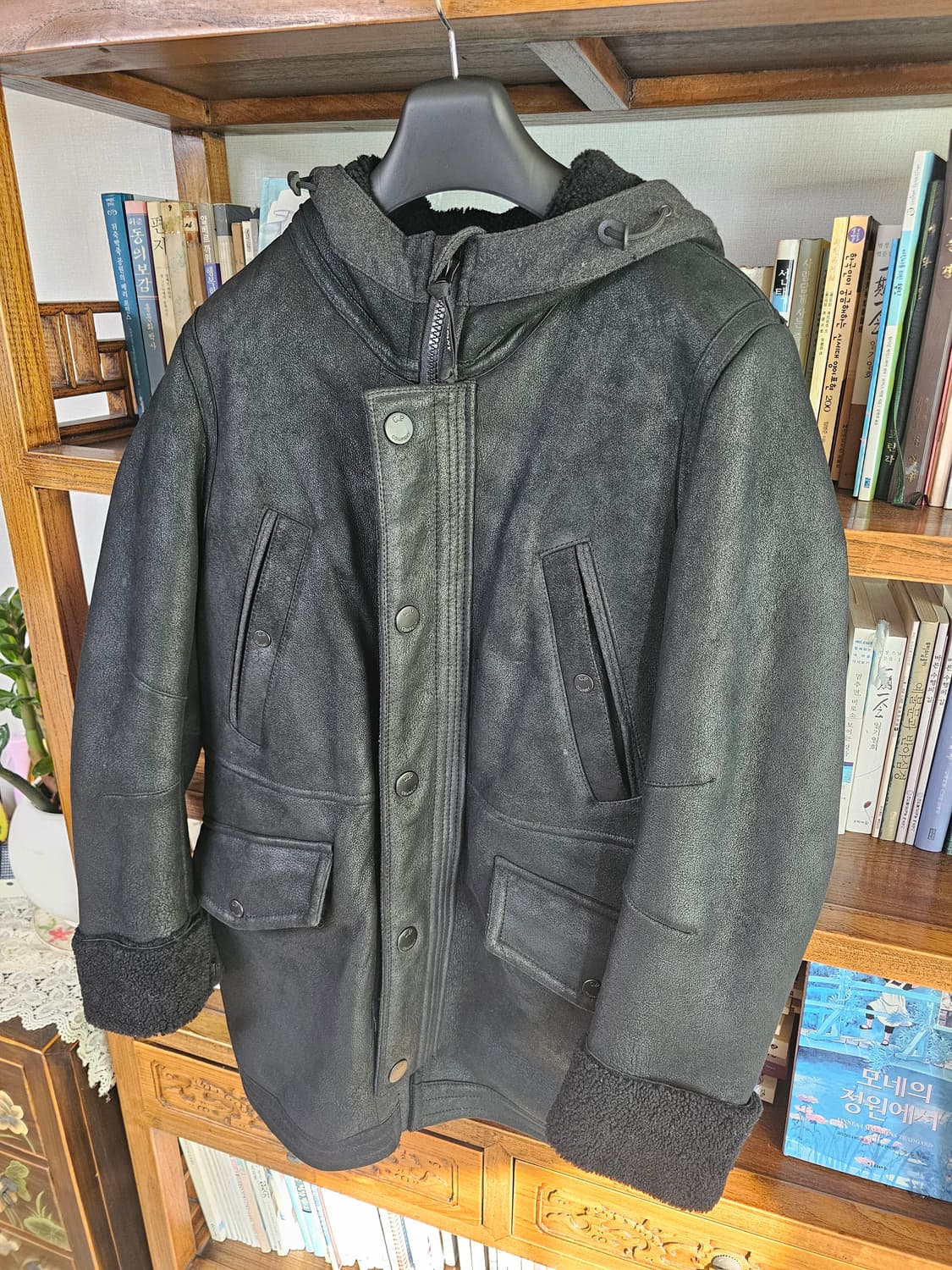 씨피 CP컴퍼니 무스탕 가죽 고글 자켓 팔아요 상품이미지3