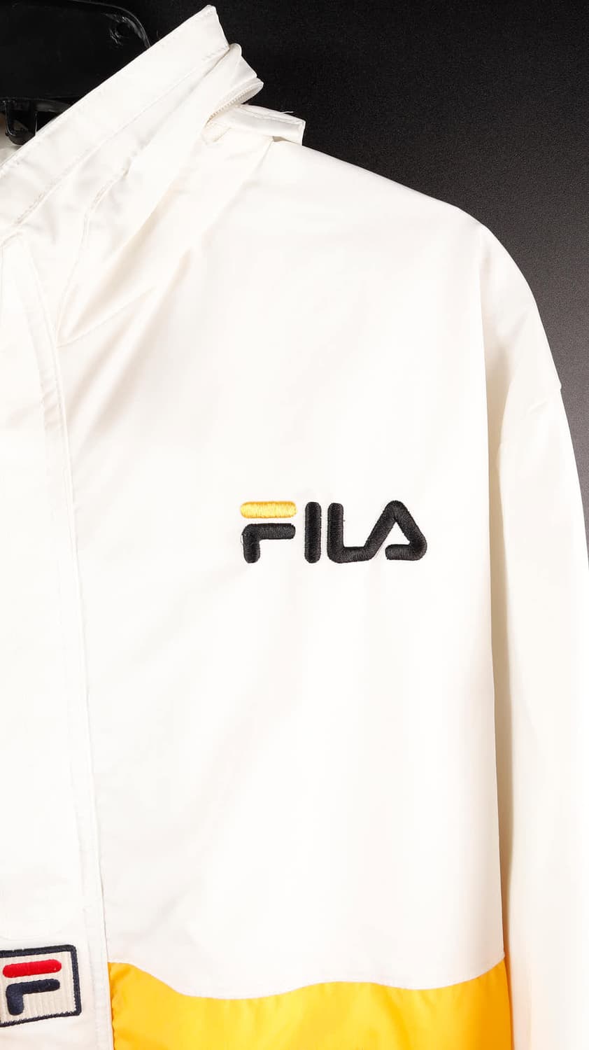 휠라 삼색 밴딩 바람막이 상품이미지4