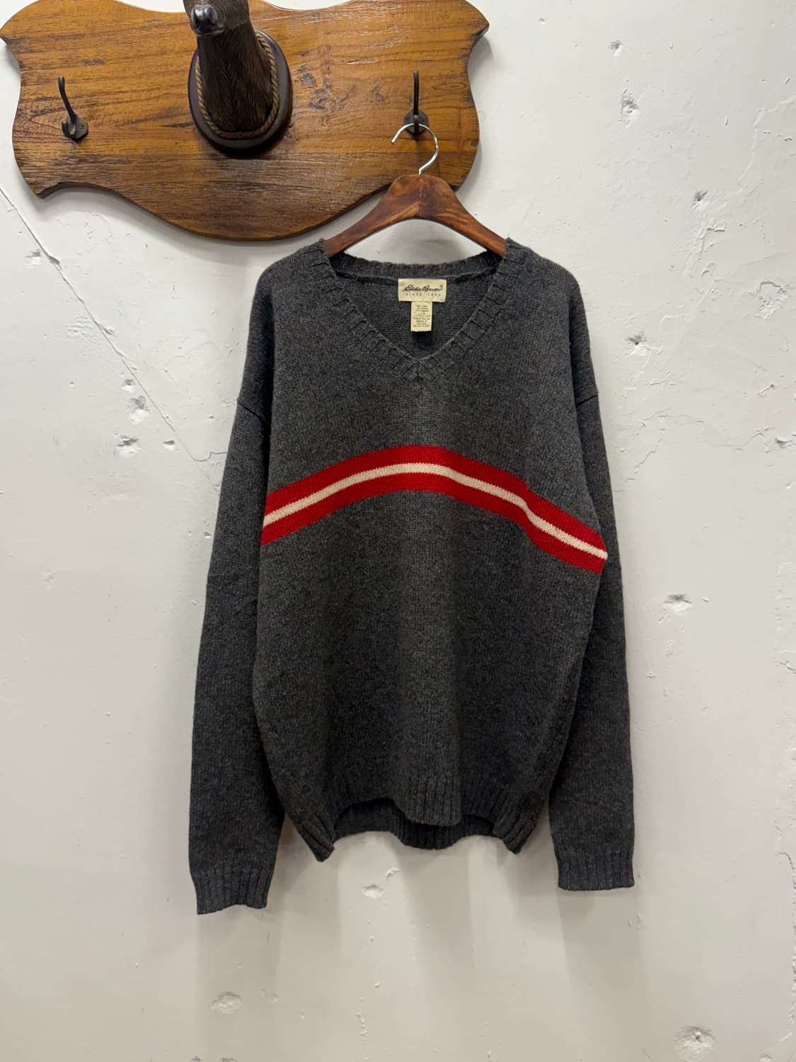 L) Eddie Bauer Wool V-Neck Sweater 상품이미지2