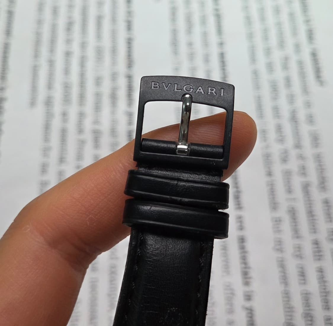 레어] 불가리 카본 골드 로마 18K화골 40mm 한정판 오토매틱 상품이미지6