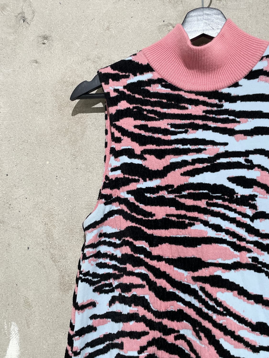 겐조 x h&m 지브라 니트 셔링 원피스 상품이미지2