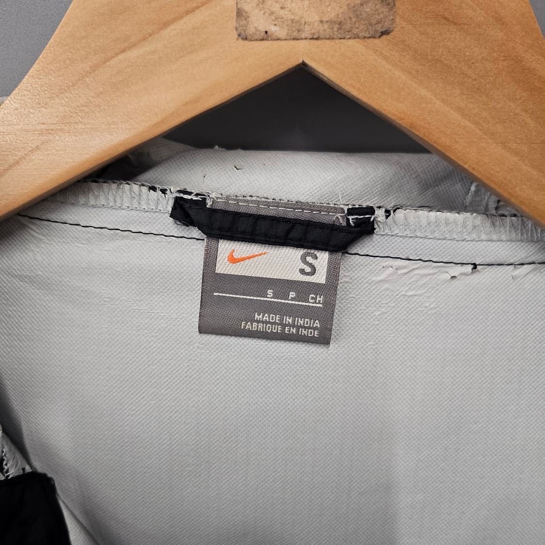 나이키 맨체스터 유나이티드 바람막이 블랙 상품이미지4