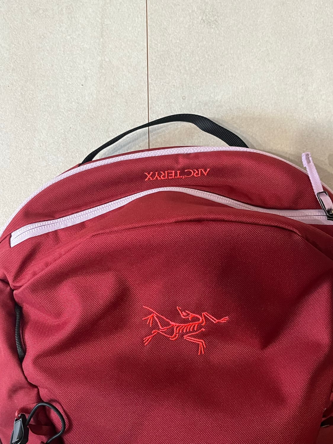 아크테릭스 맨티스 16 레드 상품이미지2