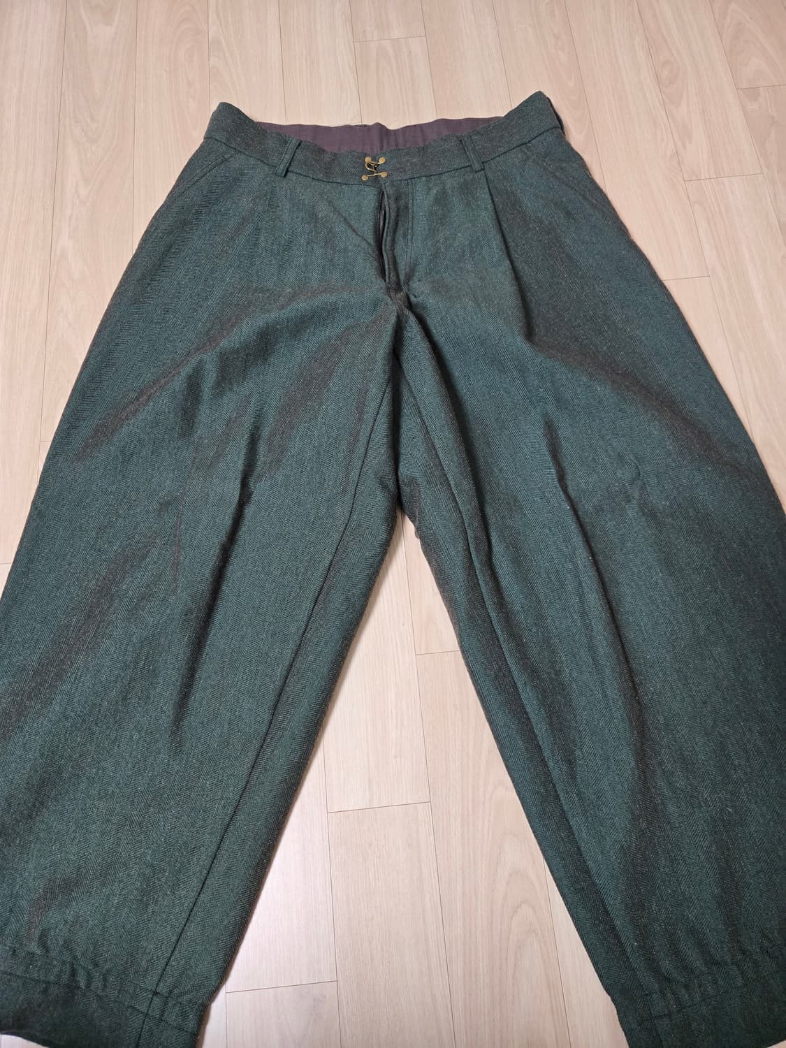 22fw 컬러 팬츠 상품이미지1