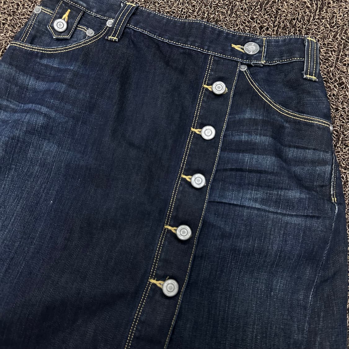리바이스 엔지니어드 여성 데님 청치마 27인치 상품이미지2