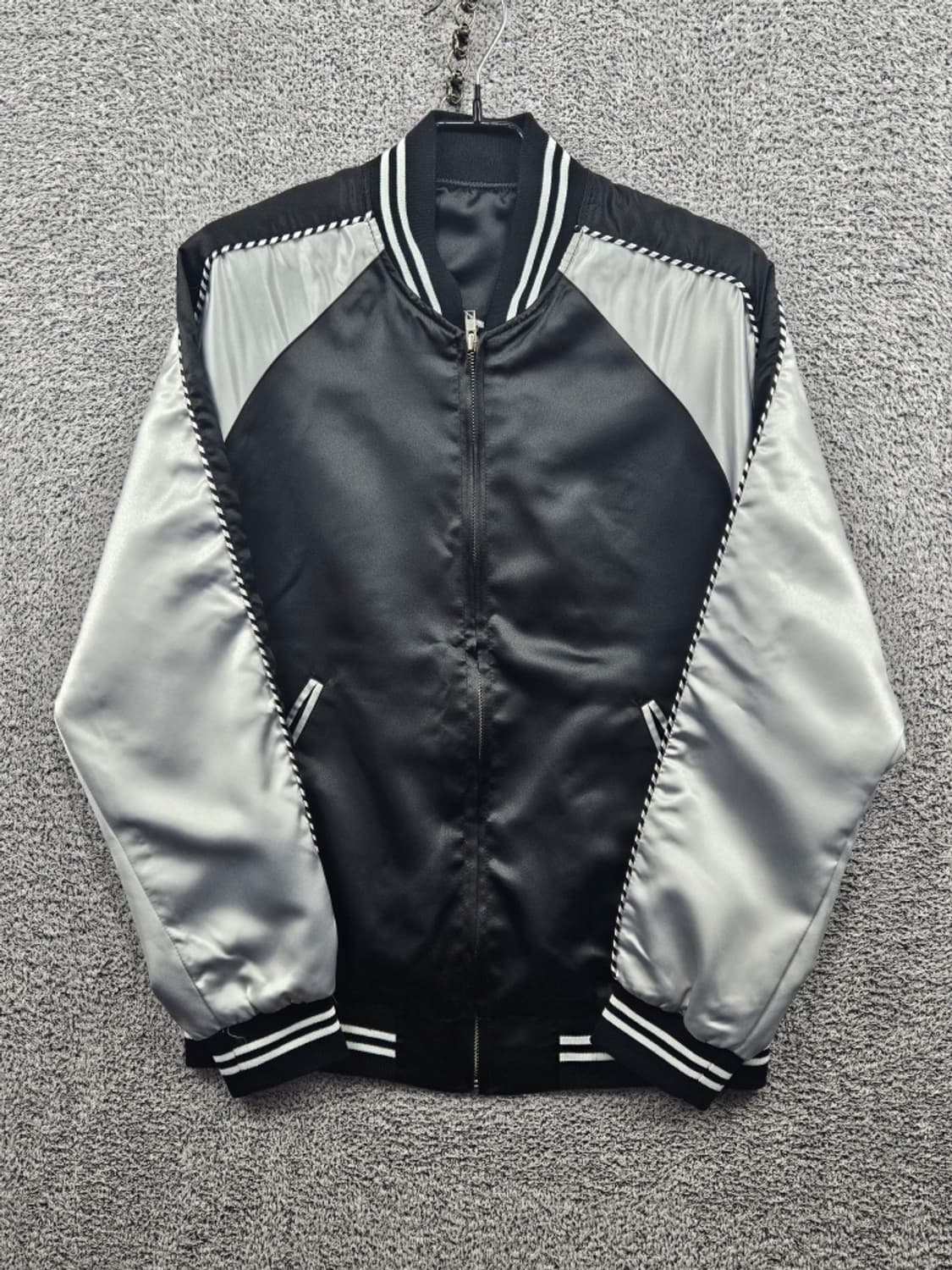 바운스 백 프린트 레터링 스카잔 자켓 ( M 추정 ) / 11472 상품이미지3