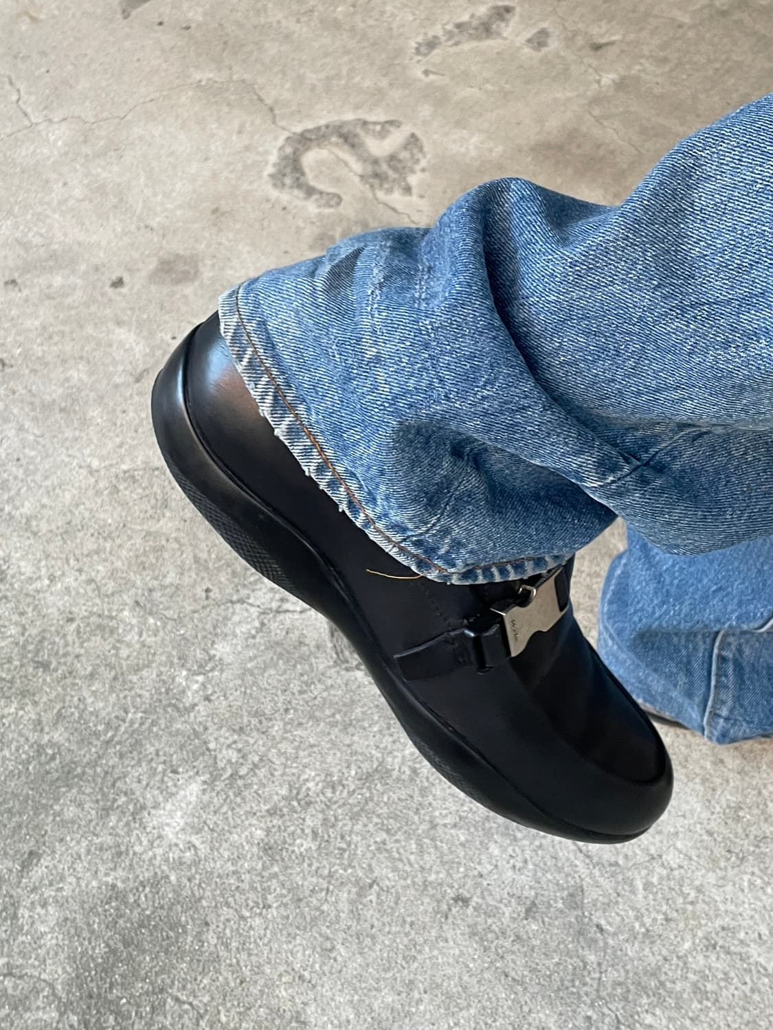 Rare!)00s Prada Nappa Buckle Loafers 상품이미지5