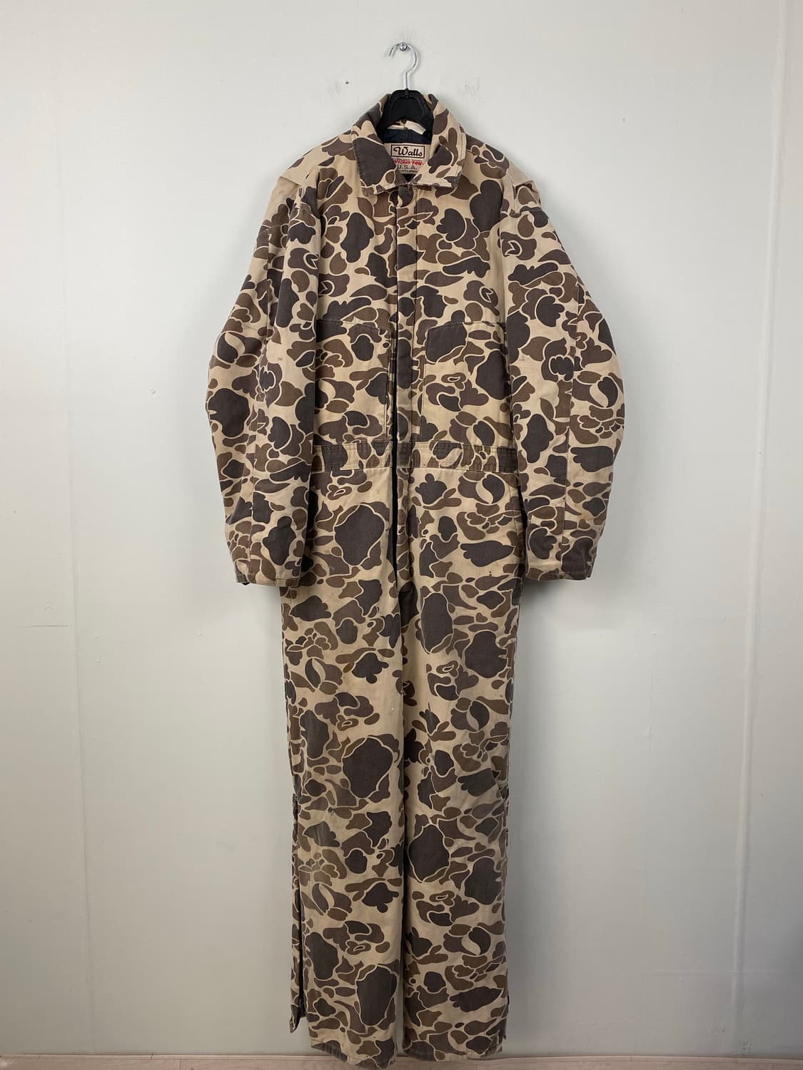 Walls 월즈 USA 카모 패디드 점프슈트 상품이미지1