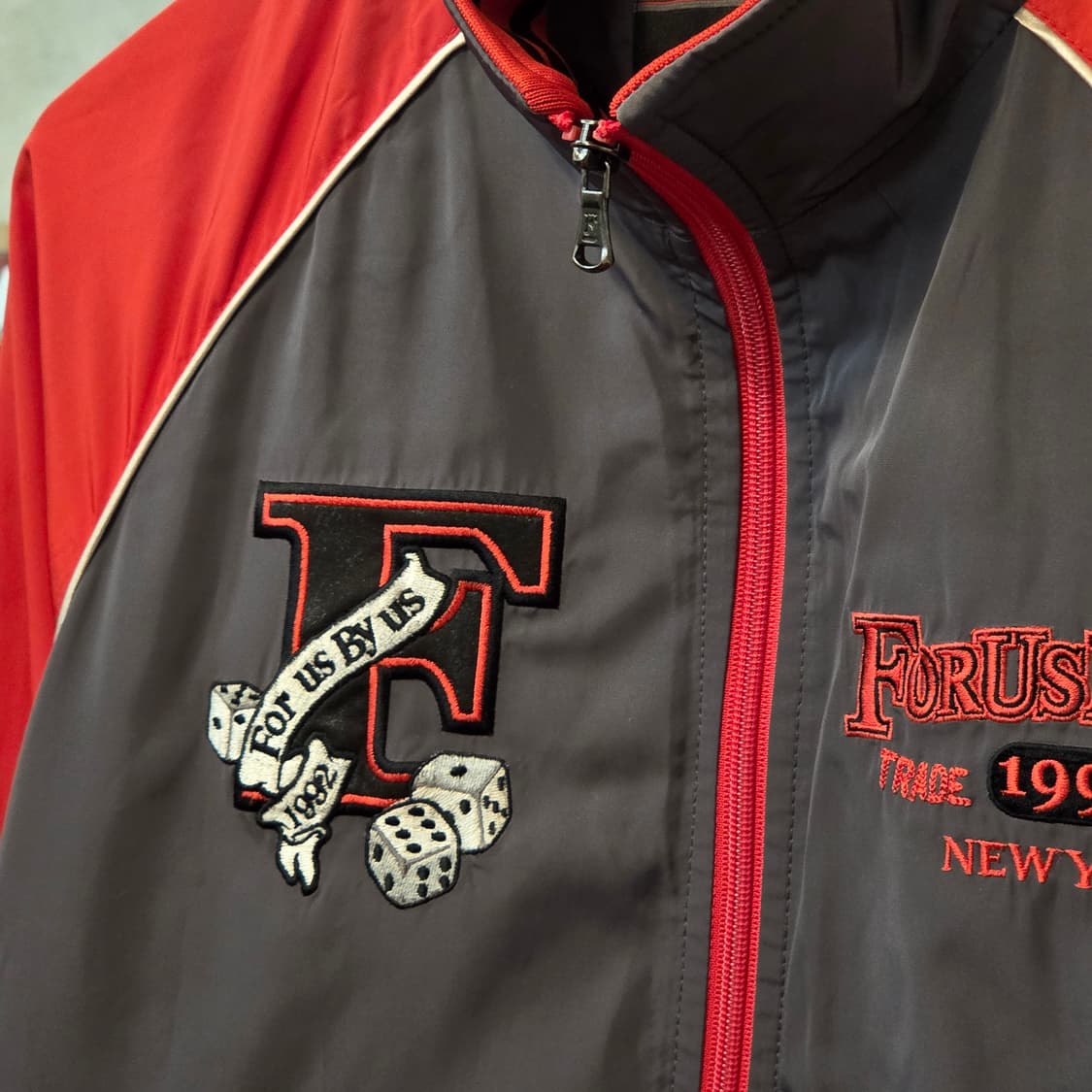 후부 자수 패치 바시티 자켓 상품이미지6