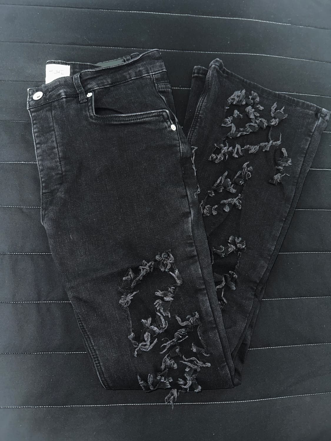 [UNISEX] 오웬 데미지 블랙진 상품이미지5