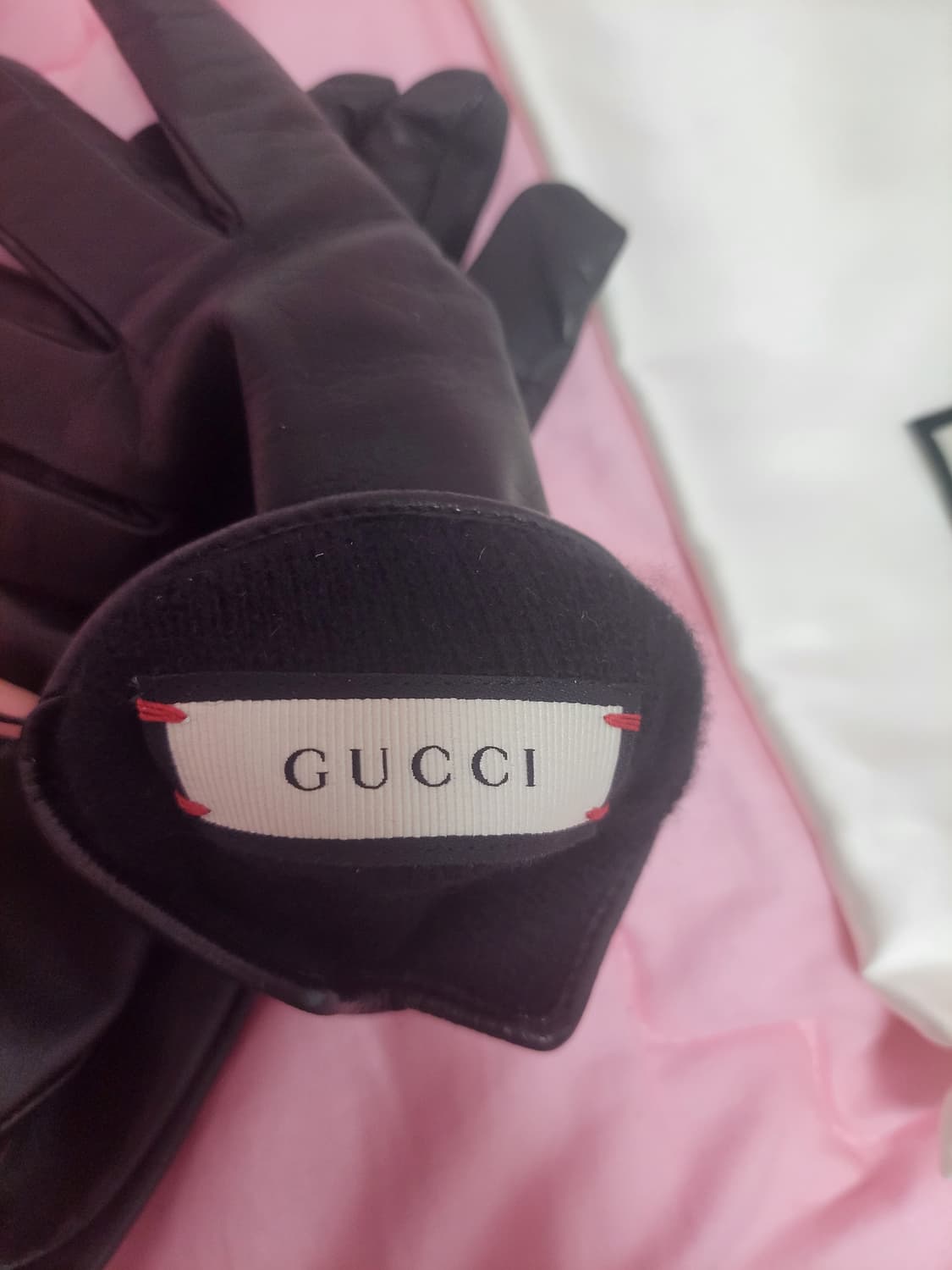 정품)급처미사용새상품!구찌 리본 꿀벌 양가죽 장갑 고이비토보증서사진첨부 상품이미지4