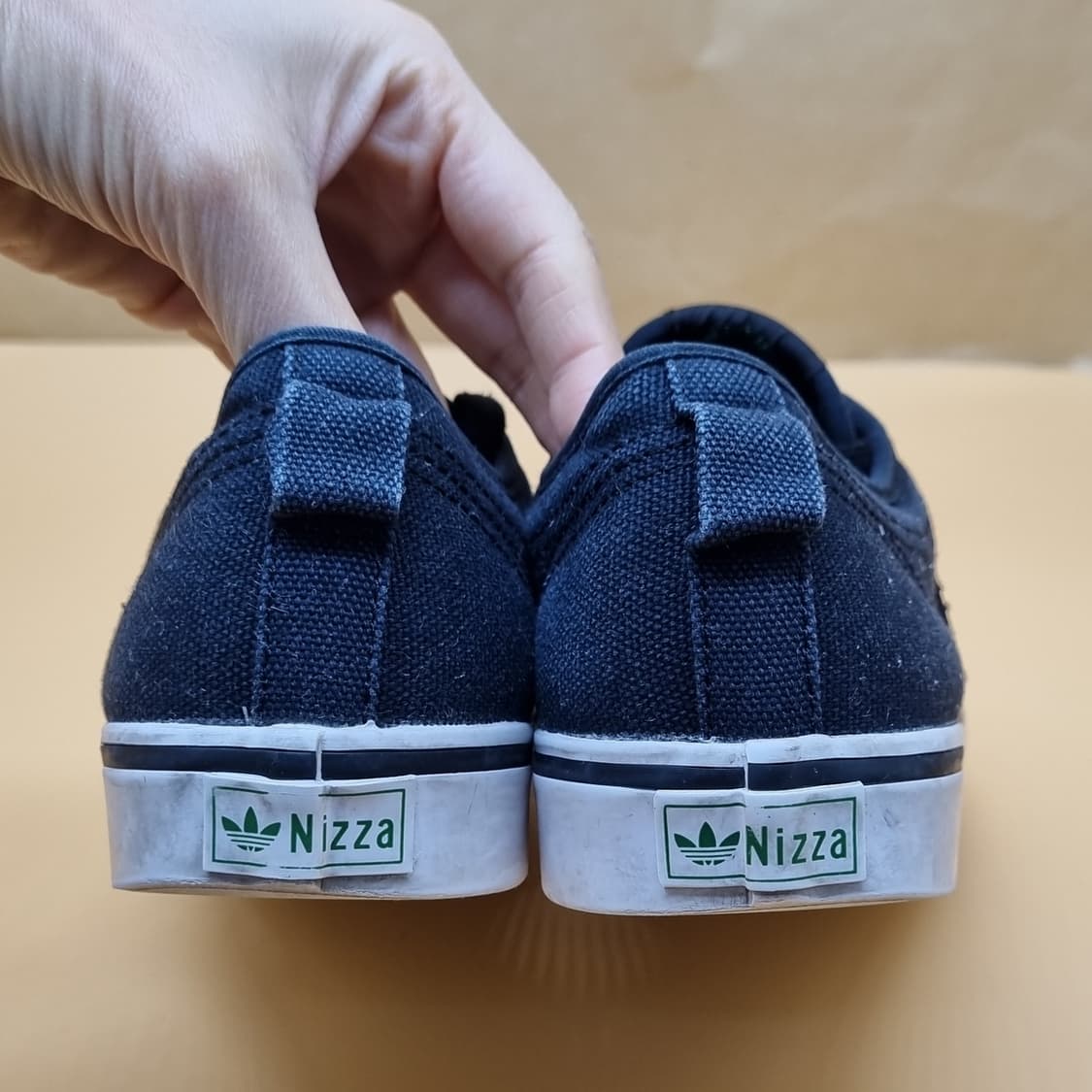 아디다스 니짜 블랙하트 여성스니커즈240  상품이미지4