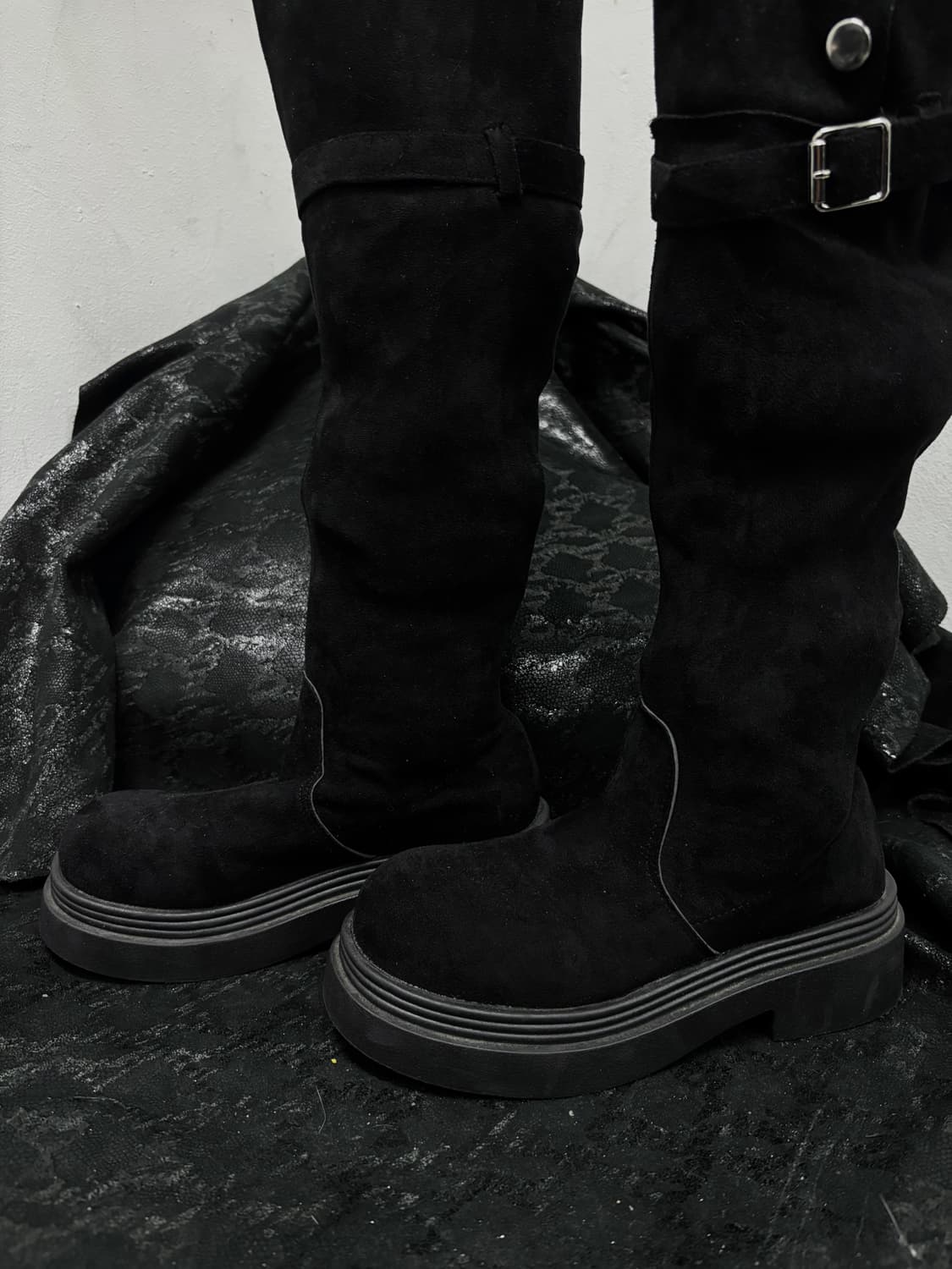 “Vintage”00’s Rare Design Round Long Boo 상품이미지5