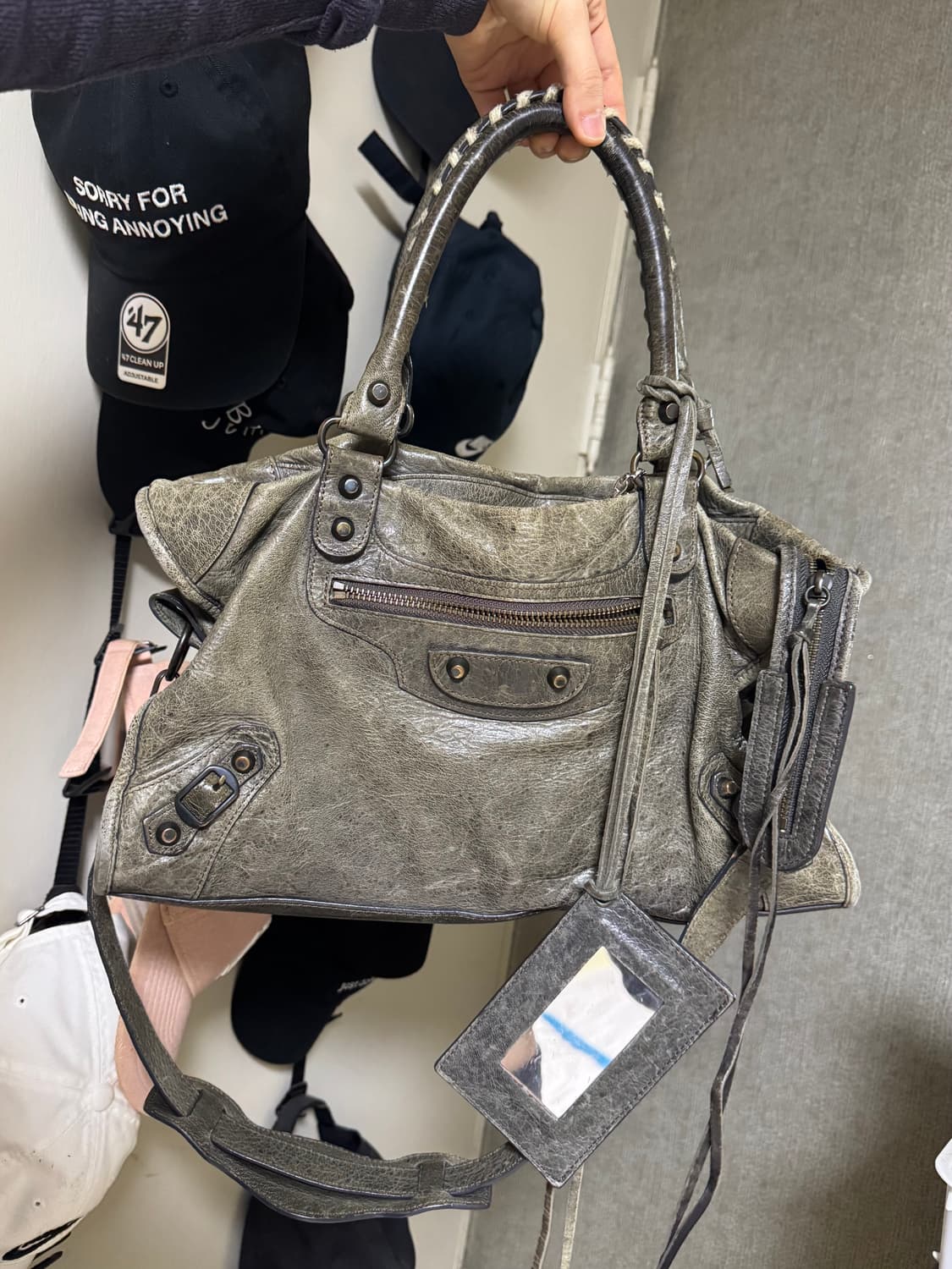 Balenciaga 모터백 상품이미지1