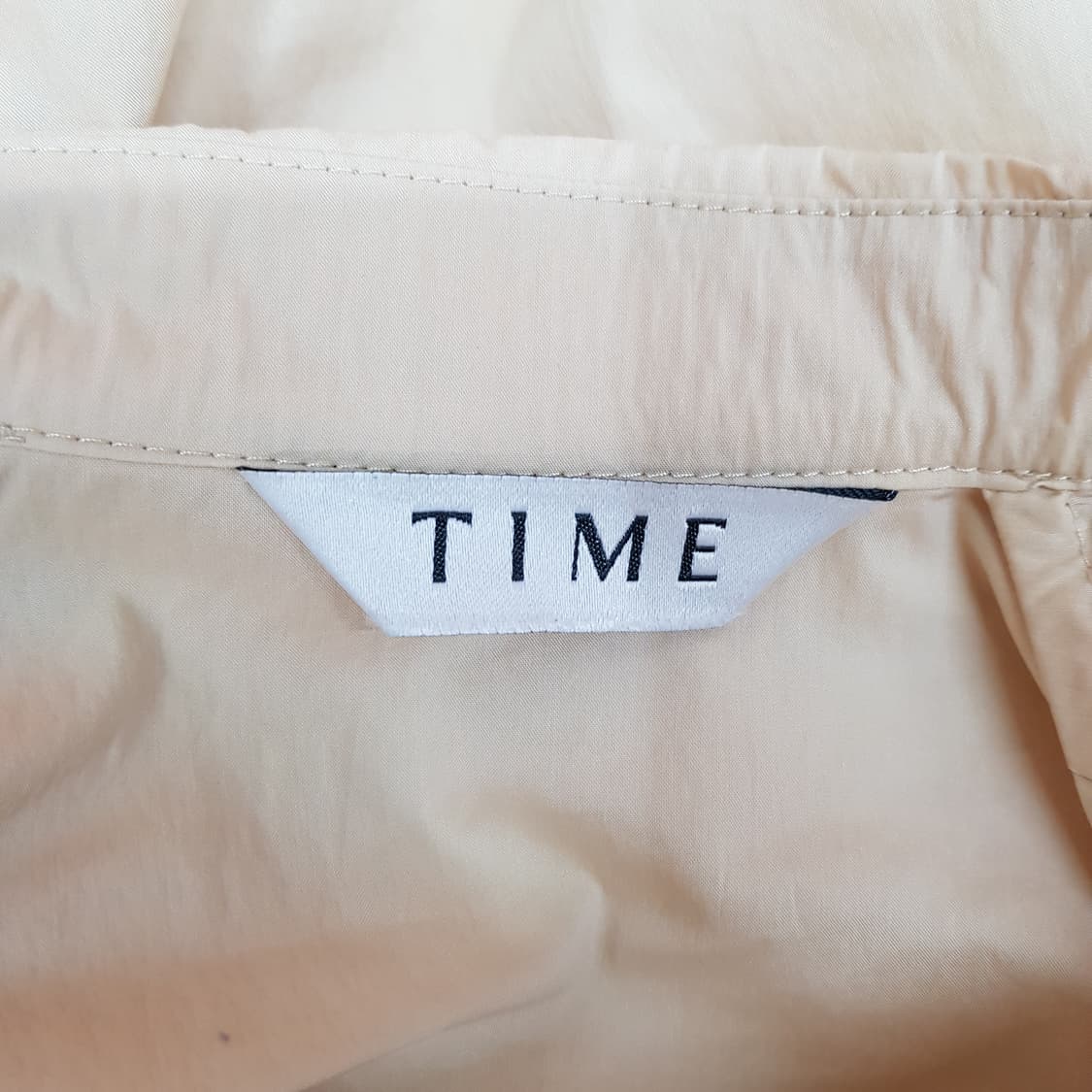 한섬 타임 2022 백리본 드로스트링 블라우스 F사이즈 상품이미지5