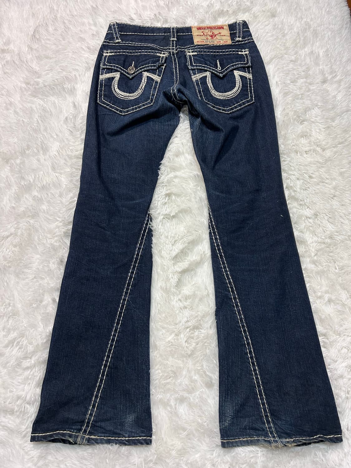 True Religion indigo stitch denim jeans 상품이미지4