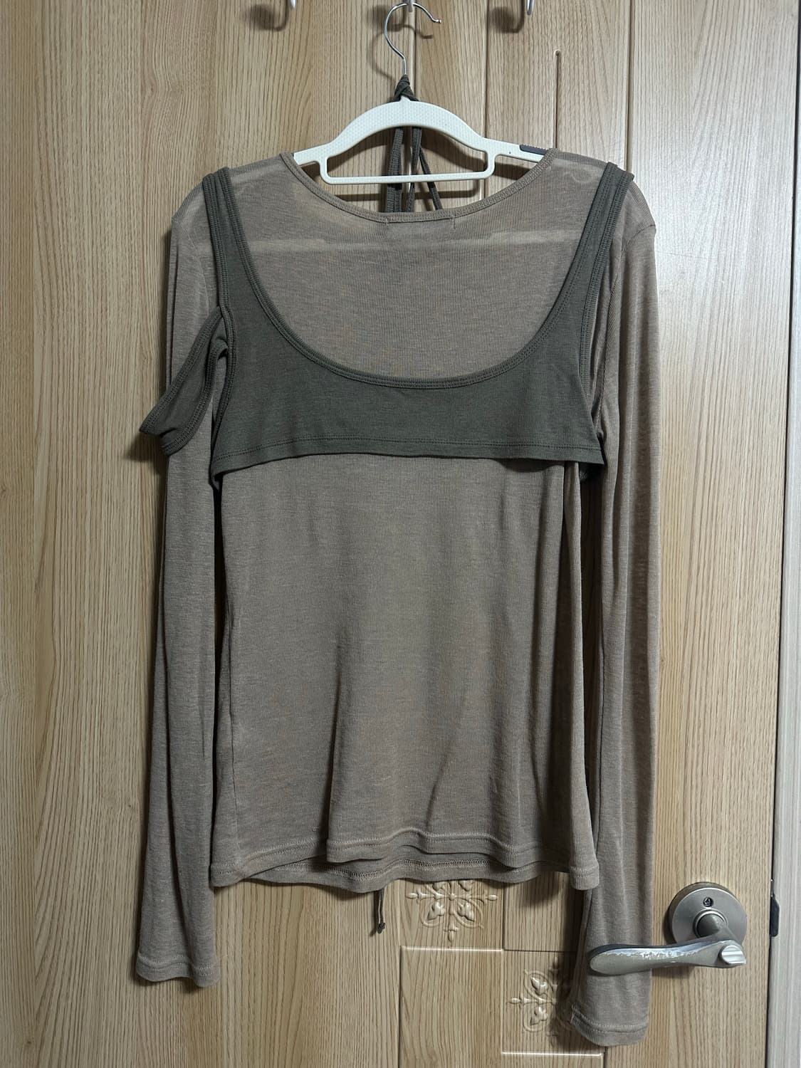 OVERLAY WRAP LONG SLEEVE TOP BEIGE 상품이미지7