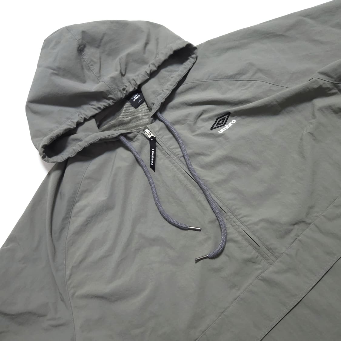 엄브로 클래식 후드 아노락 바람막이 그레이카키 상품이미지5