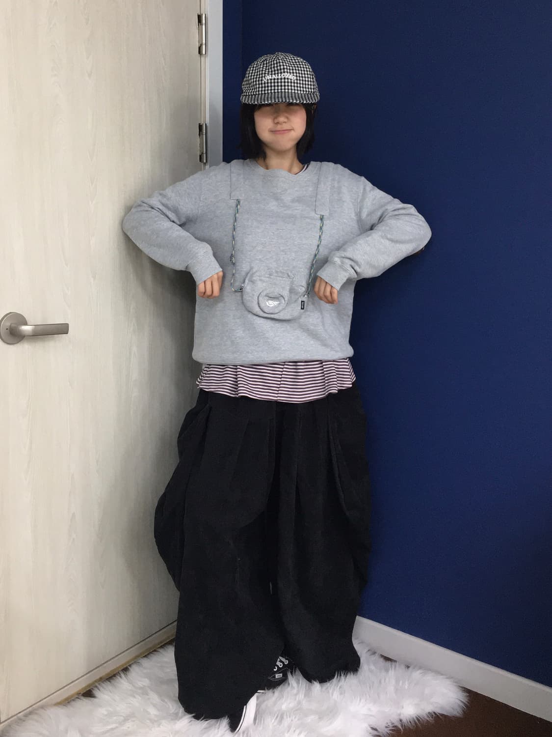 Ne-net camera sweatshirt 상품이미지4