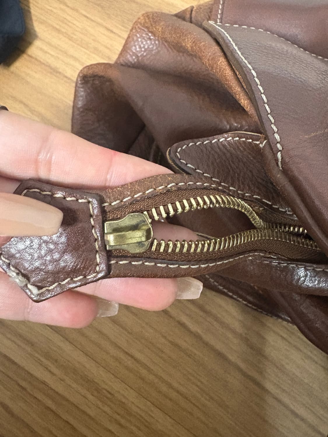 비비안웨스트우드 가죽토트백 상품이미지5