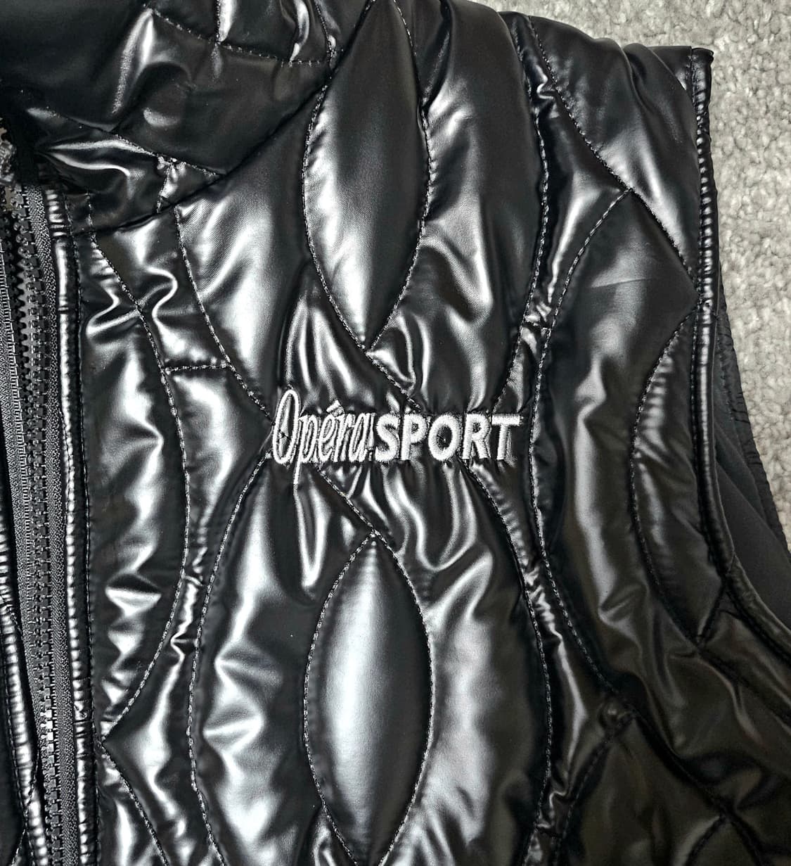 OperaSPORT 블랙 패딩 조끼 상품이미지4