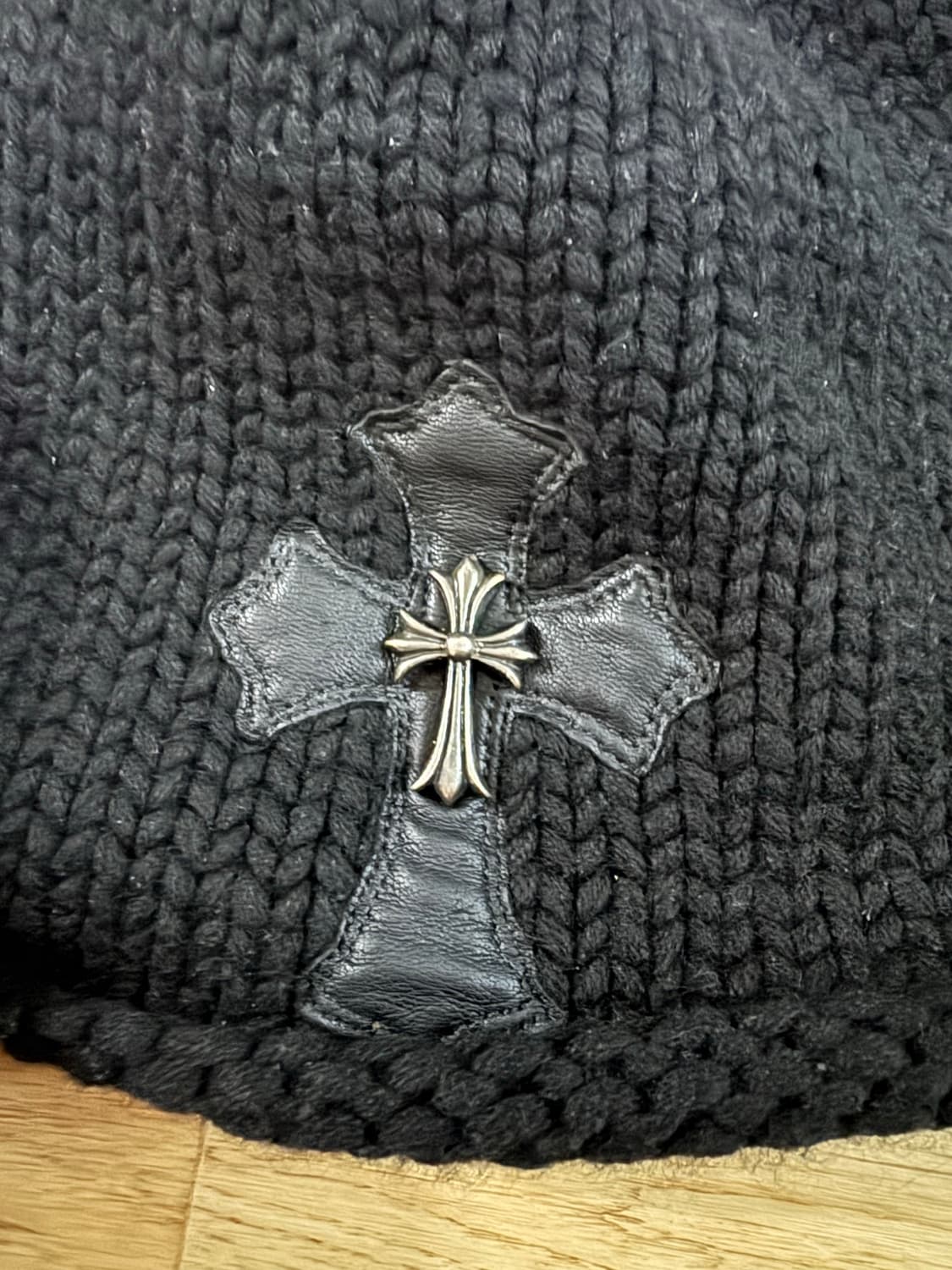 크롬하츠 크로스 참 크로스 패치 캐시미어 비니 상품이미지2