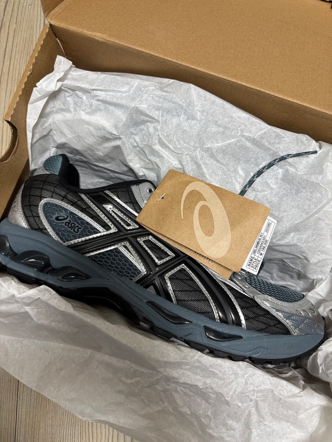 [285] 아식스 젤 님버스 10.1 그래파이트 그레이 상품이미지1