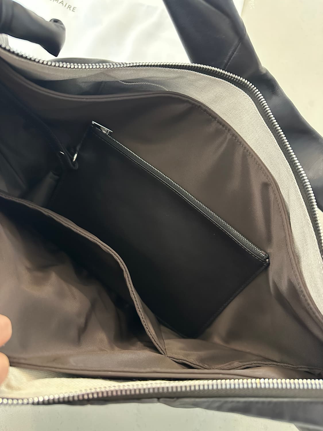 르메르 라지 램 크루아상백 상품이미지2