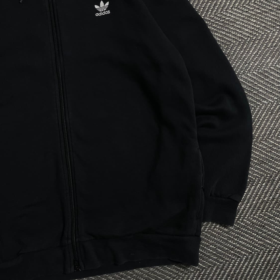 아디다스 미니멀 블랙 트레포일 후드 집업y 2966 상품이미지3